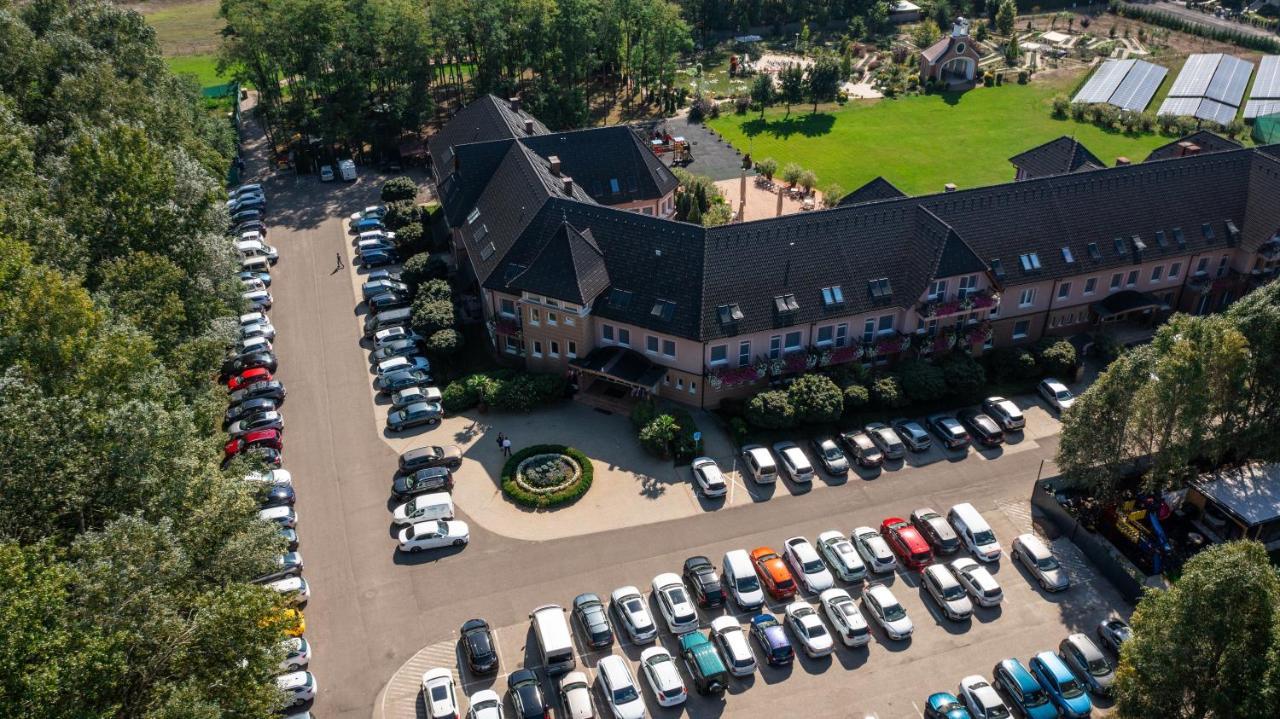 Granada Conference, Wellness And Sport Hotel Kecskemét Kültér fotó