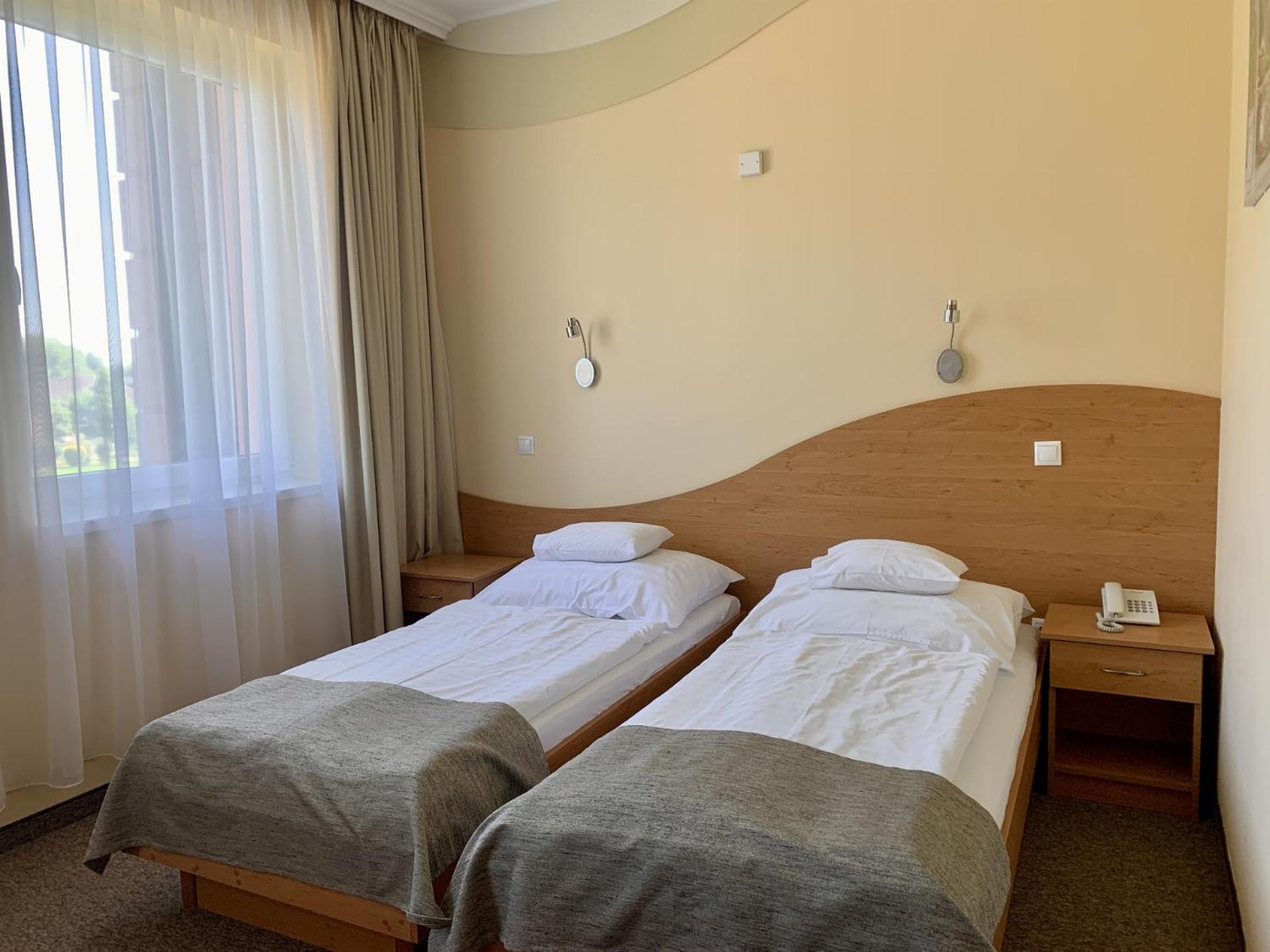 Granada Conference, Wellness And Sport Hotel Kecskemét Kültér fotó